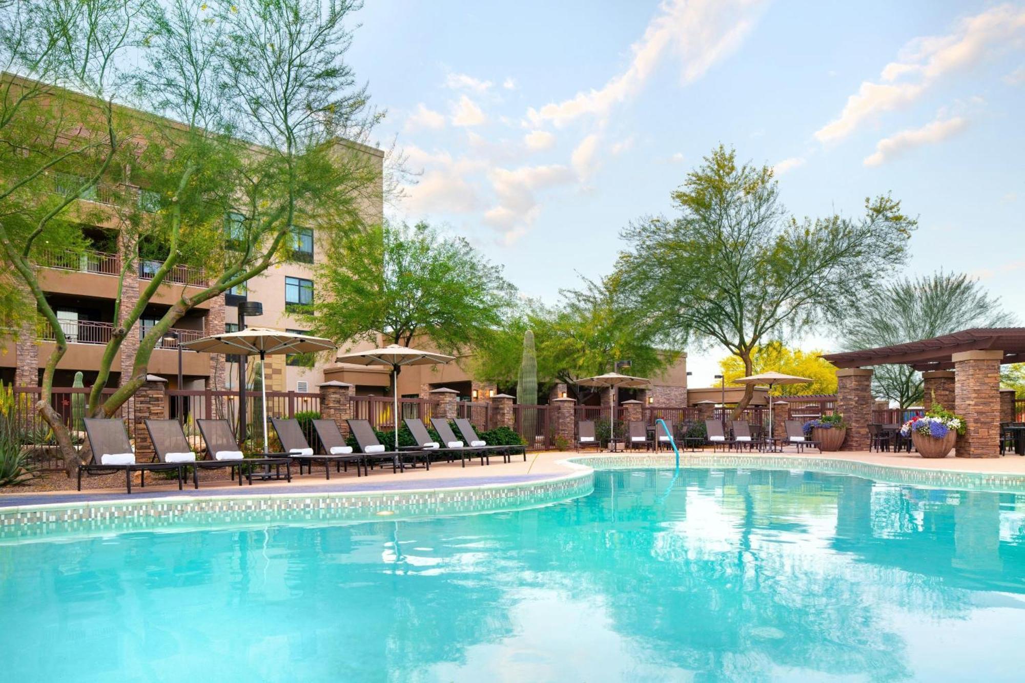 Courtyard By Marriott Scottsdale Salt River Exterior foto