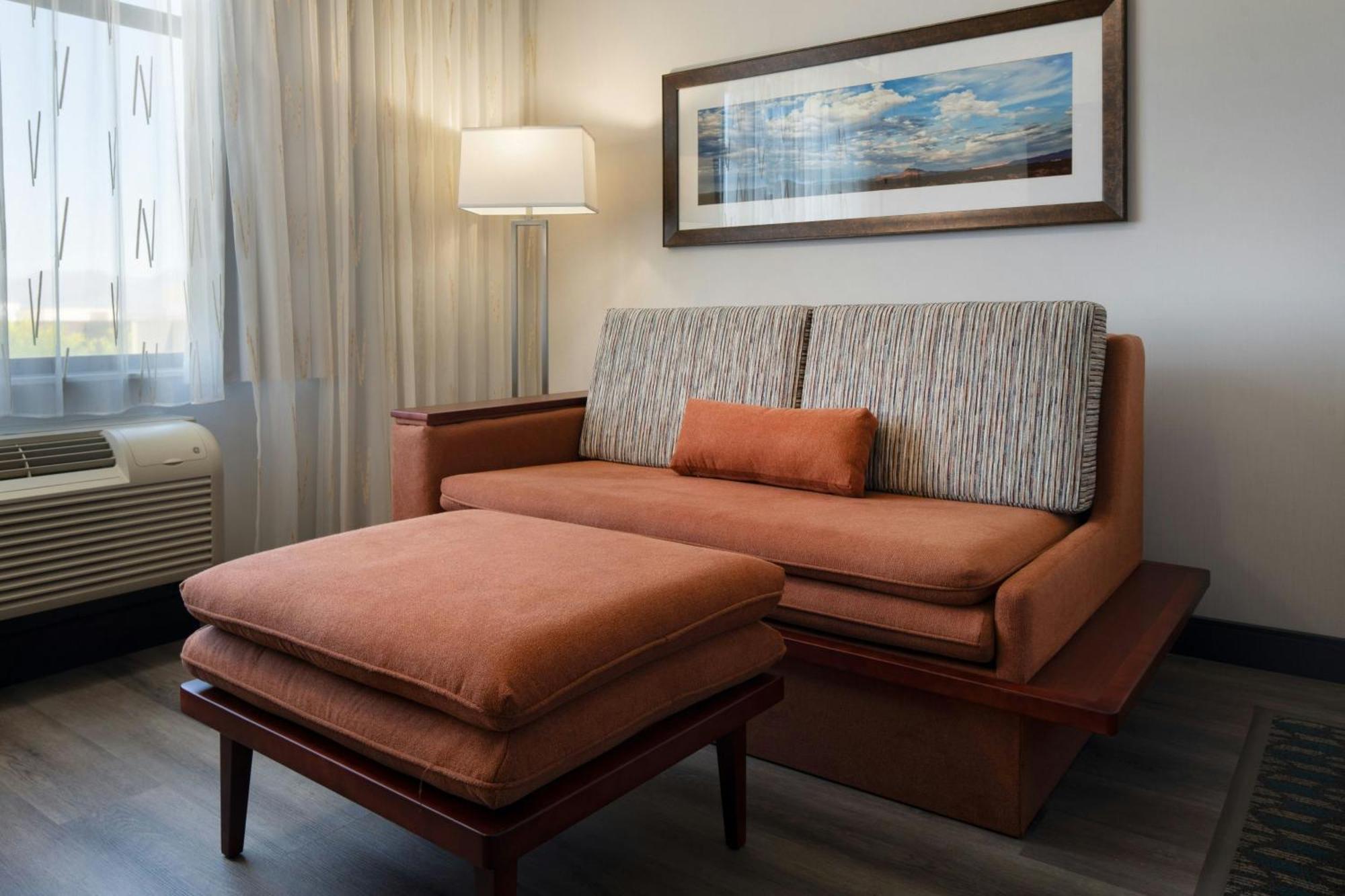 Courtyard By Marriott Scottsdale Salt River Exterior foto